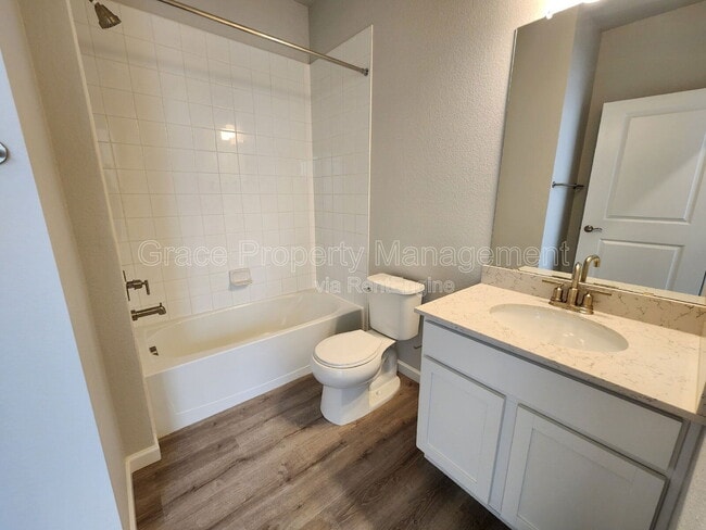 Photo - 465 Interlocken Blvd