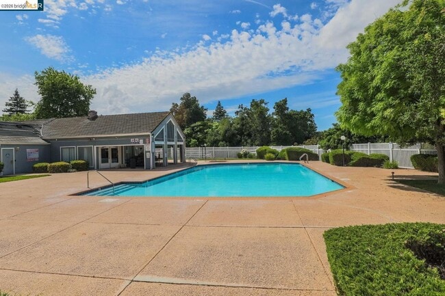 Photo - 2701 Harvest Ln
