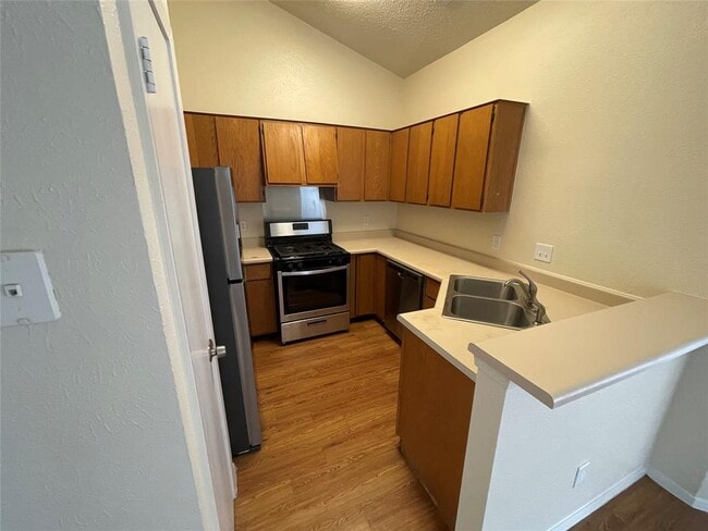 Photo - 2504 Howellwood Way