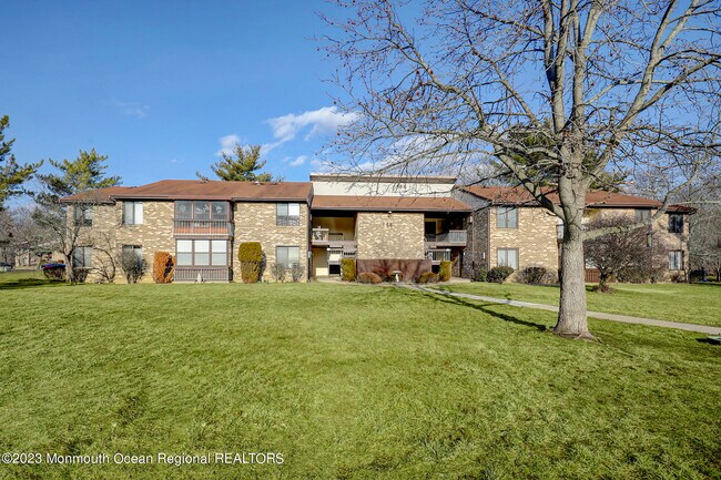 Photo - 144 Cross Slope Ct