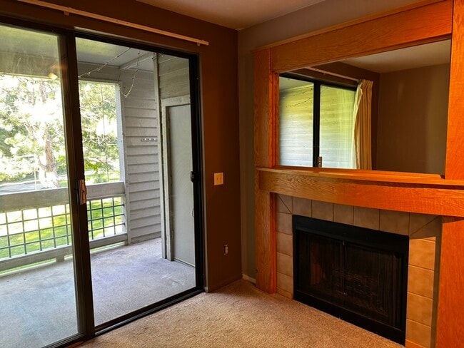 Building Photo - 3260 47th St Unit A111 Rental