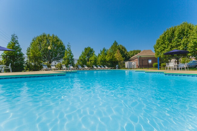 Photo - North Oak Crossing Apartments