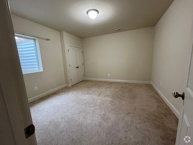 Bedroom - 46841 Shelton Dr Rental