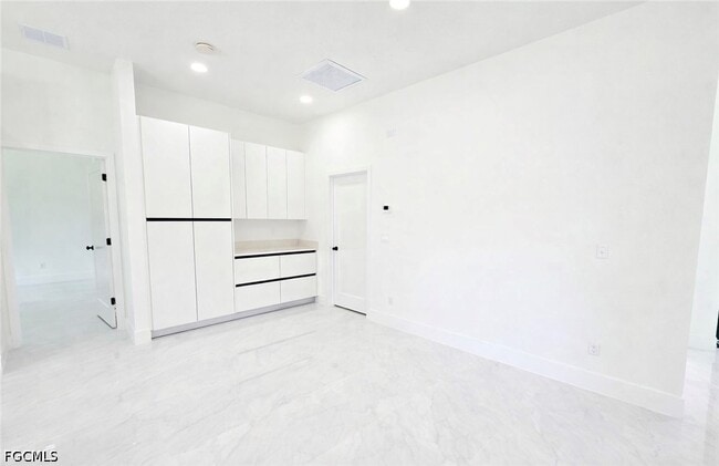 Photo - 2522 Alice Pl