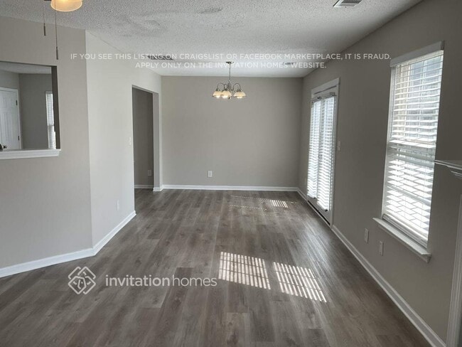 Photo - 3504 Devon Chase Rd