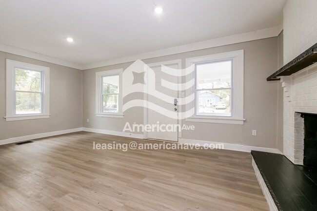Photo - 13401 Parker Ave