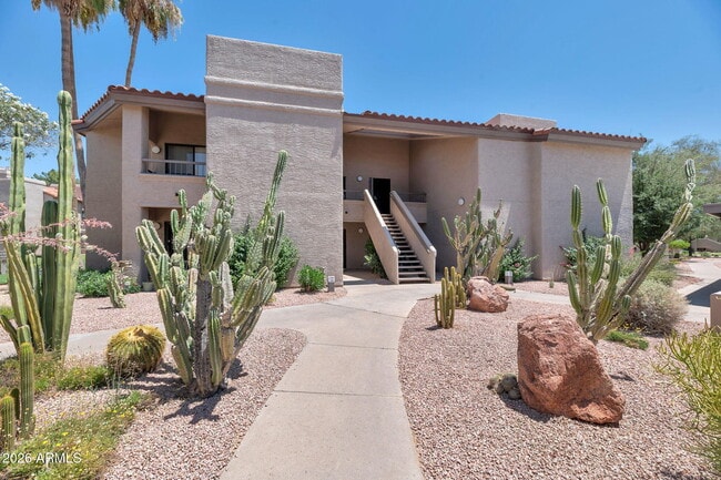 Building Photo - 9550 N 94th Pl Unit 207