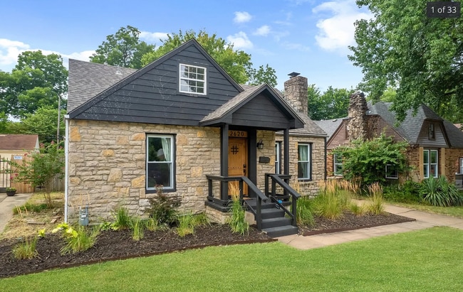Photo - Stunning 4-bedroom, 2-bathroom Home