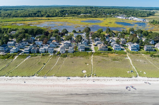 Modern Scarborough rental steps from Pine Point Beach