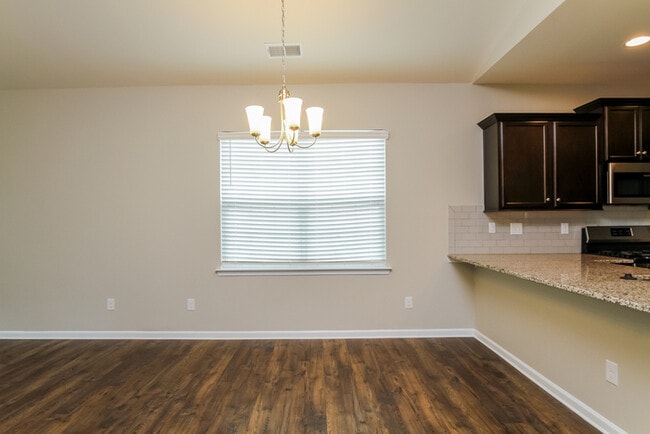 Photo - 118 Southhampton St