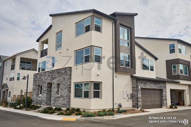 Building Photo - 612 Grizzly Rental