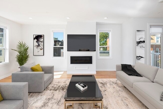 Photo - 928 E Broadway Condo Unit 2