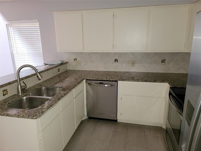 2510 Grants Lake Blvd Unit 93