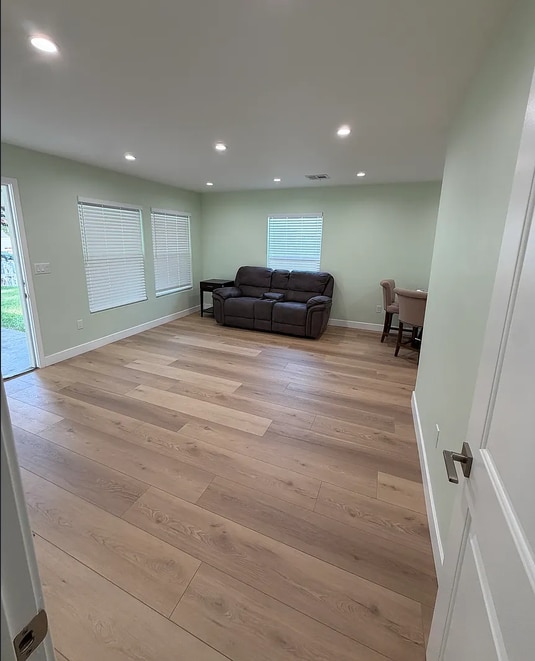 284 Weber Ln