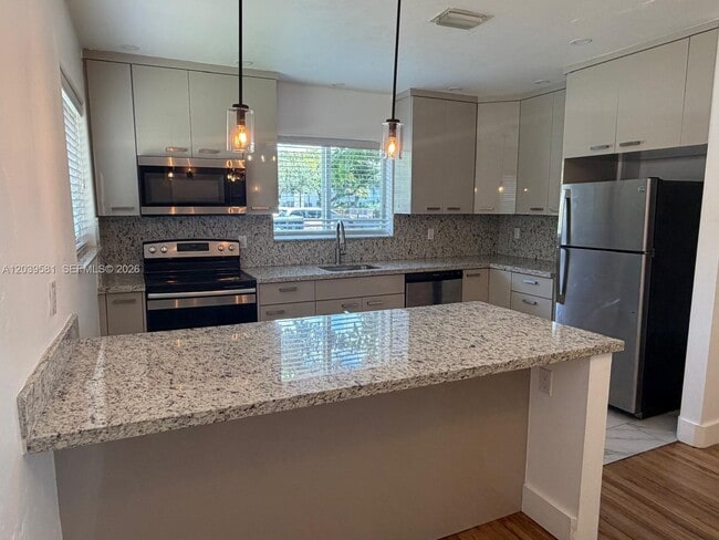 Photo - 245 SW 24th Rd