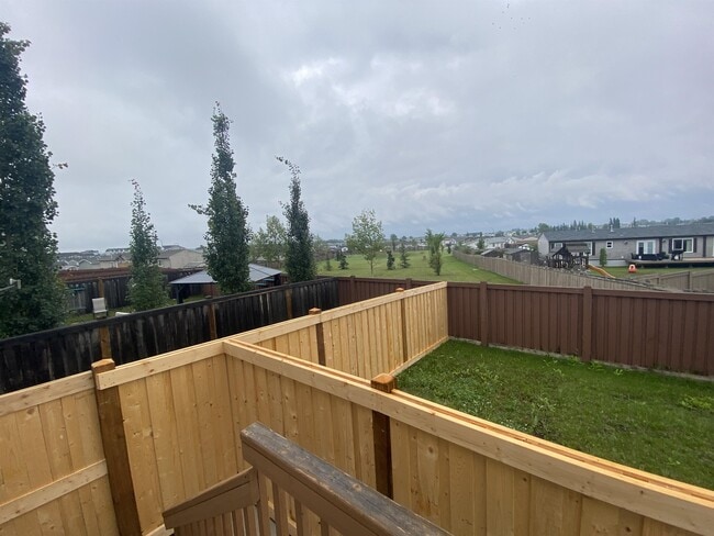 Photo - 11203B-112098 98 St