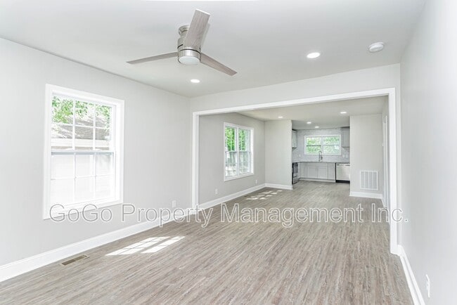Photo - 115 Sterling St