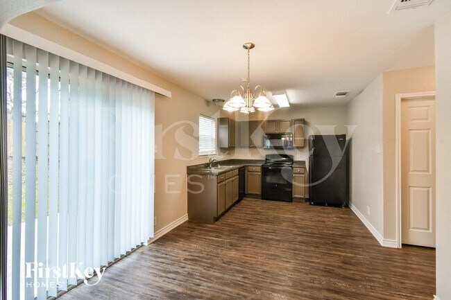 5719 Dhaka View