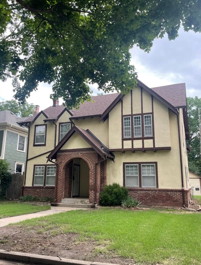 Photo - 1114 N Carlos St