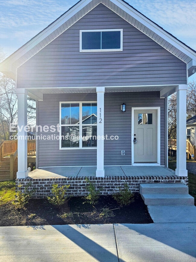 Photo - 112 W 21st Ave