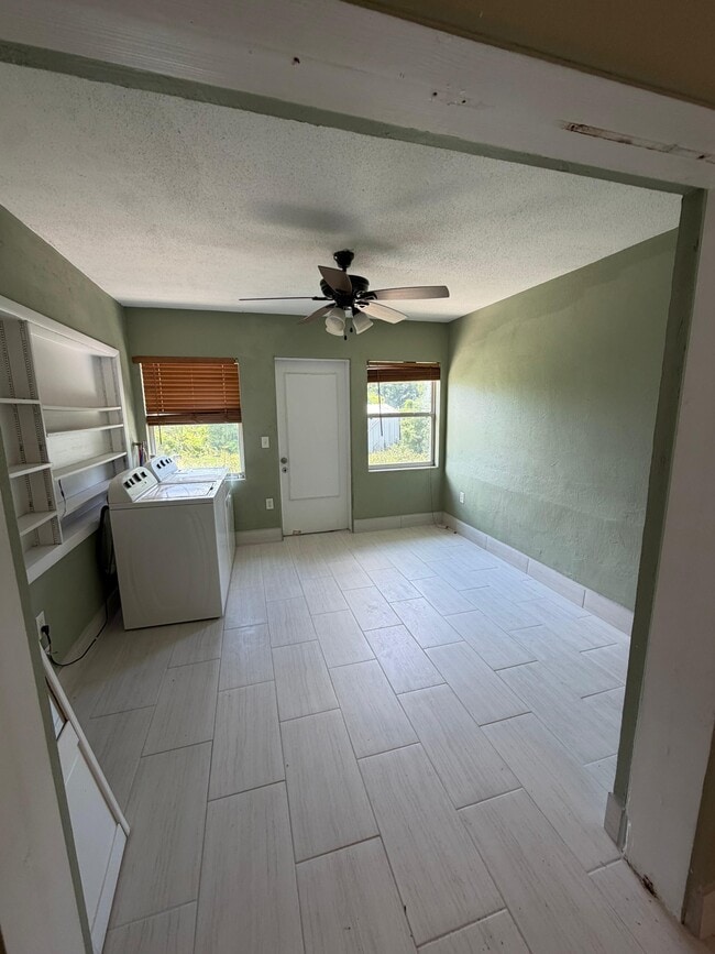Photo - 5306 Satel Dr