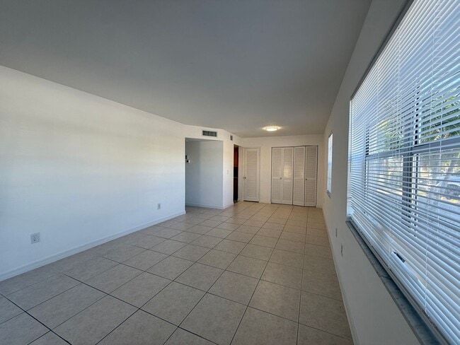 Photo - Freshly Remodeled - 1 Bedroom Unfurnished ...