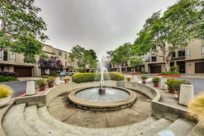 Photo - 208 N Lake Merced Hills