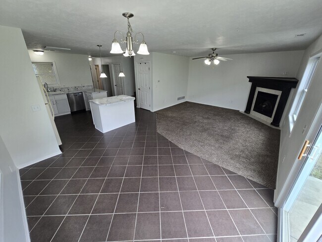 Photo - 3612 McLaughlin Dr