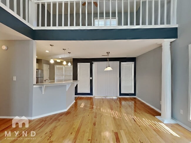 Photo - 1234 Crystal Springs Trail