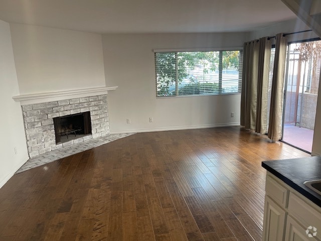 Building Photo - 1416 S Barrington Ave Unit #2 Rental