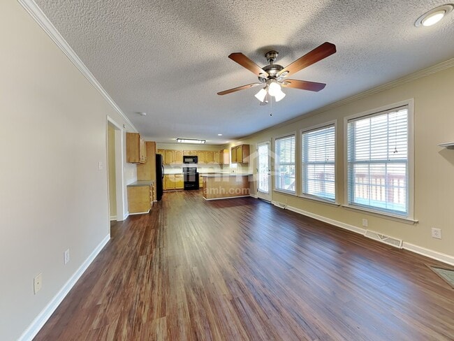 Photo - 6731 Fairwood Ct