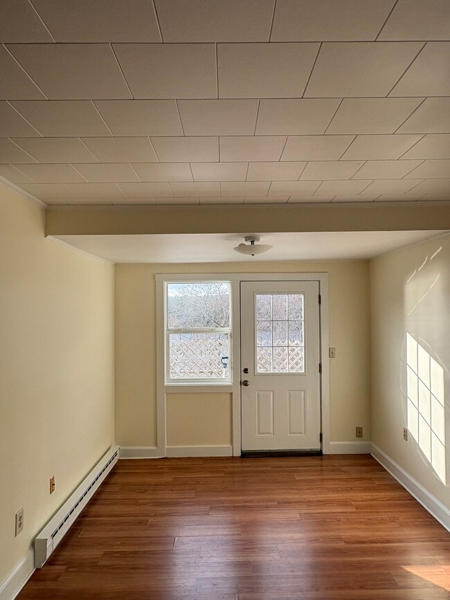 Photo - 103 US Route 1 Unit #3upstairs