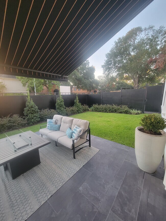 Photo - 1207 Nantucket Dr