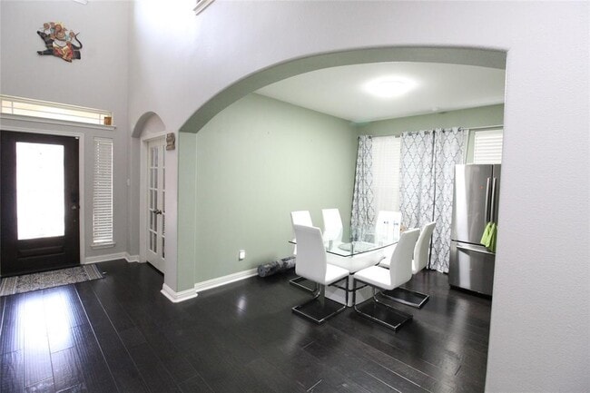 Photo - 610 Spanish Mustang Dr