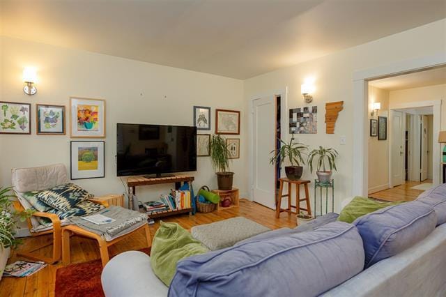 Building Photo - 167 Loomis St Unit 1