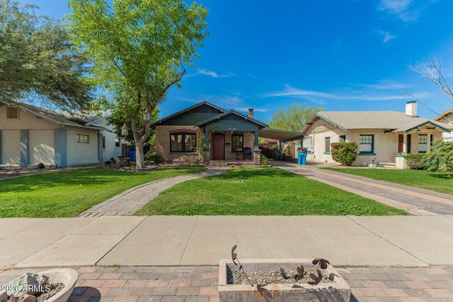 Photo - 2034 N Mitchell St