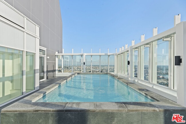 Photo - 230 W Olympic Blvd Unit PH 1