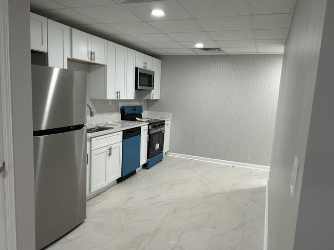 Photo - Home with Basement Apartment in Newnan, GA Unit Basement