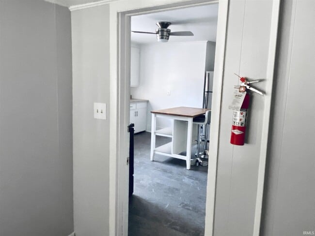 Photo - 809 S Washington St