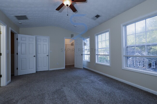 Photo - 790 Celeste Ln