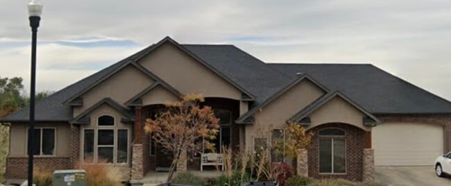 Building Photo - 581 Oak View Ct