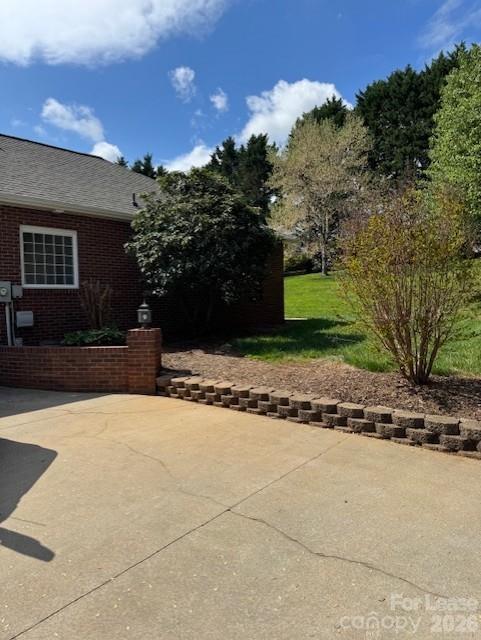 Photo - 186 Chesterfield Dr