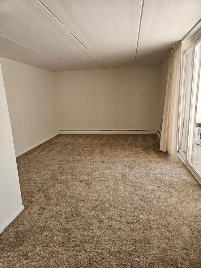 B15 Sala de estar - Lake Club Apartments