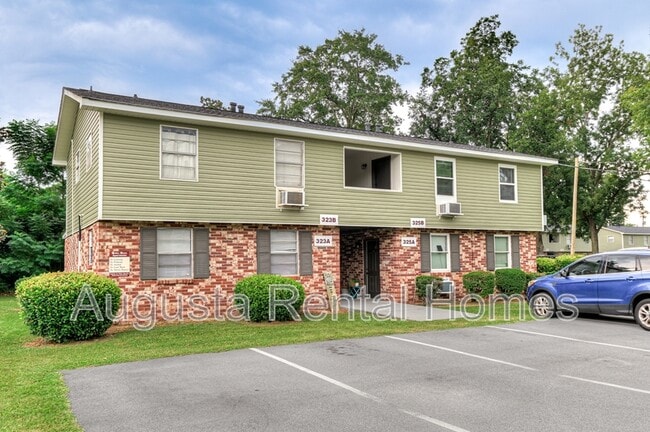 Photo - 325B Verdery Dr