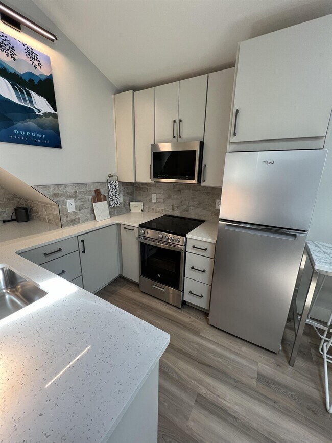 Photo - 305 Bel Aire Dr