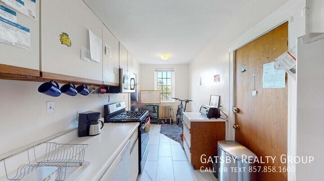 Photo - 17 Governors Ave Unit 2R