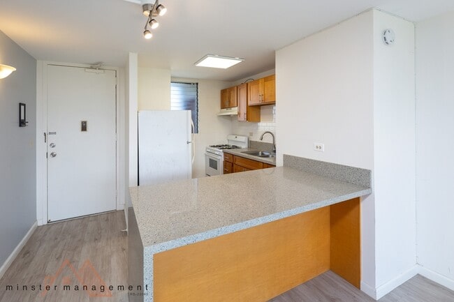 Photo - 949 Ala Nanala St