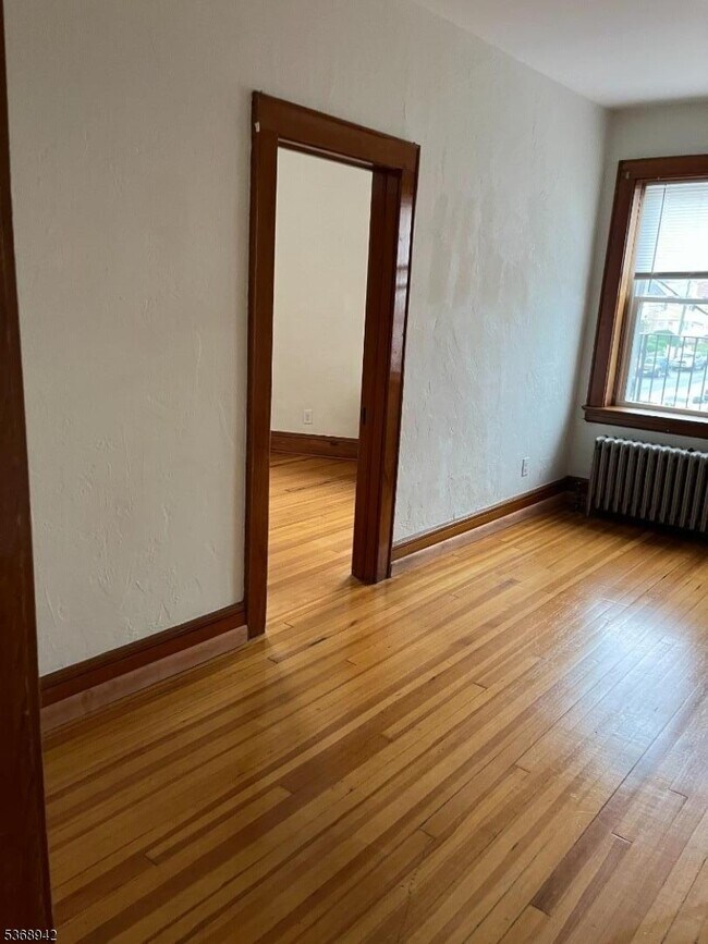 Photo - 660 Summer St House