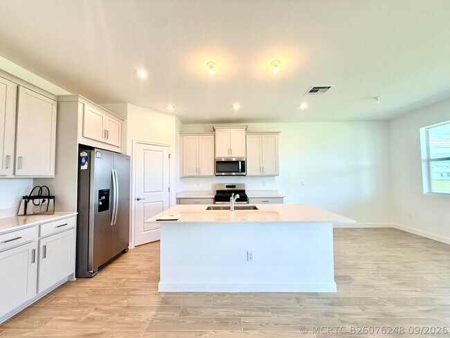 Photo - 14500 SW Urbane Wy