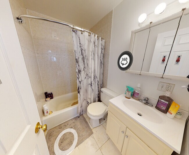 Photo - 235 Freeman St Unit 1